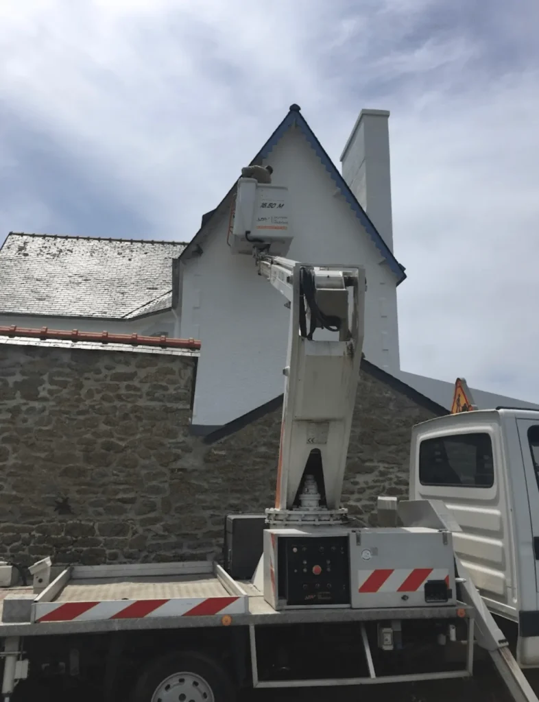 Entreprise de Ravalement de façade couverture toiture entretien de sol extérieur à Strasbourg haguenau Colmar Mulhouse saverne haut Rhin 68 bas Rhin 67 RT rénovation Alsace